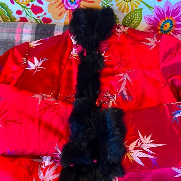 Chinese women winter jacket in great condition. - Picture 8 of 8